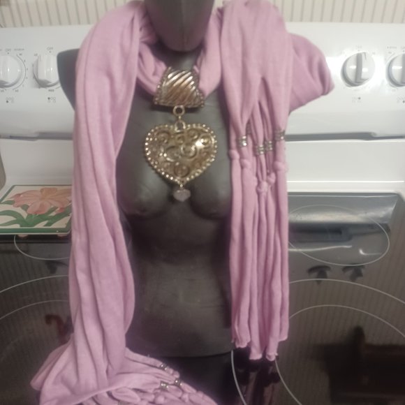 scarf - Picture 2 of 2